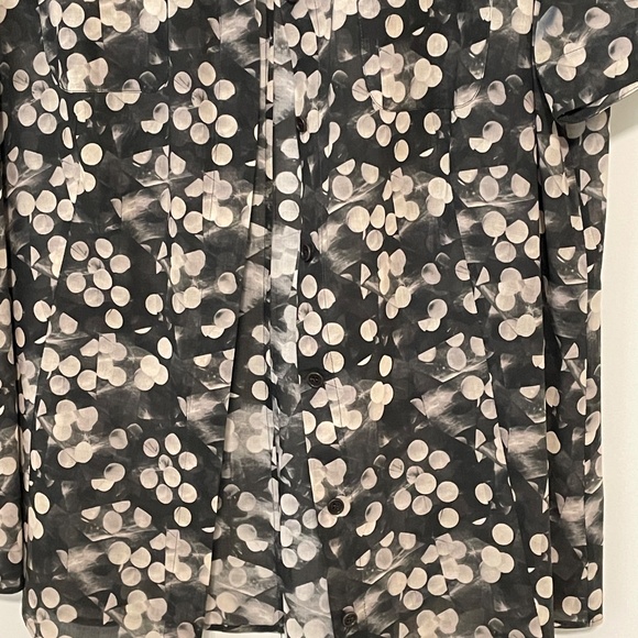 LAST CALL: AKRIS PUNTO Dot Patterned s/s BF Top Shirt US 10 (runs small, M) VGC - Picture 6 of 8